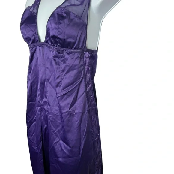 Victoria's Secret Very Sexy Purple Satin Chemise medium - Picture 3 of 8